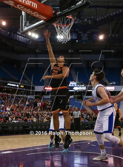 Thumbnail 3 in Jesuit vs. Davis photogallery.