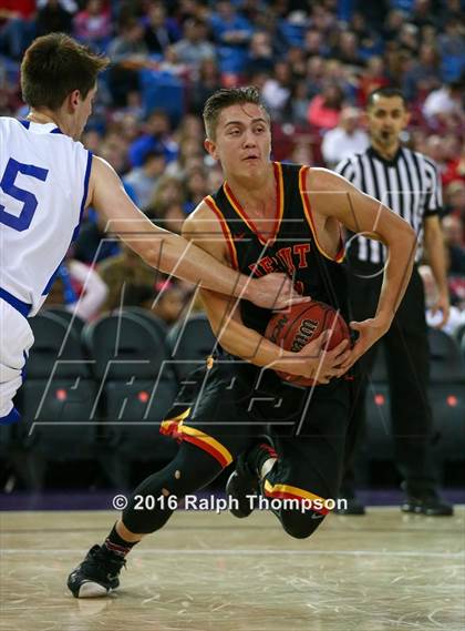 Thumbnail 2 in Jesuit vs. Davis photogallery.