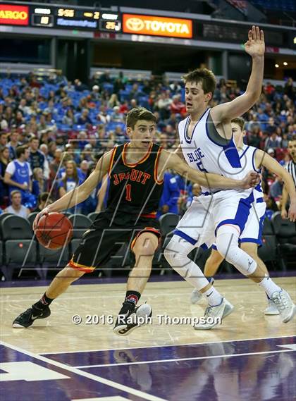 Thumbnail 3 in Jesuit vs. Davis photogallery.