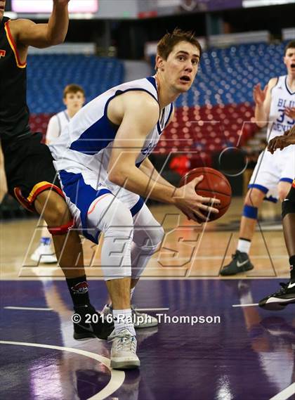 Thumbnail 1 in Jesuit vs. Davis photogallery.