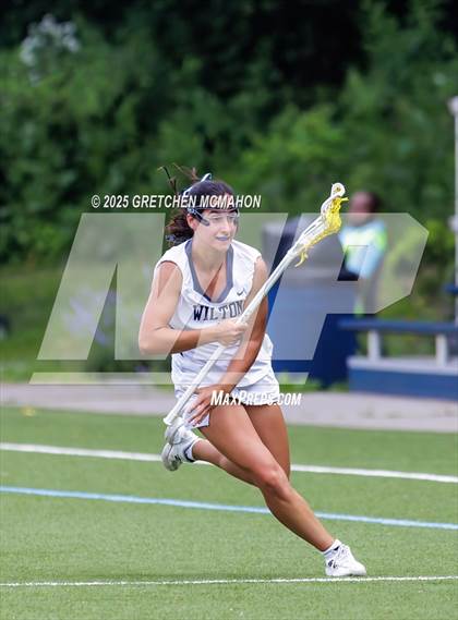 Thumbnail 3 in Greenwich vs. Wilton photogallery.