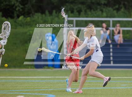Thumbnail 2 in Greenwich vs. Wilton photogallery.