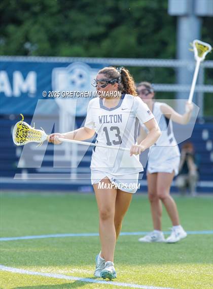 Thumbnail 2 in Greenwich vs. Wilton photogallery.