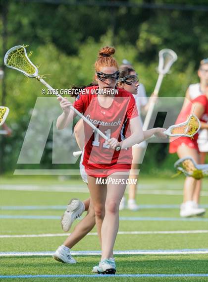 Thumbnail 3 in Greenwich vs. Wilton photogallery.