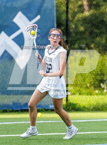 Thumbnail 3 in Greenwich vs. Wilton photogallery.