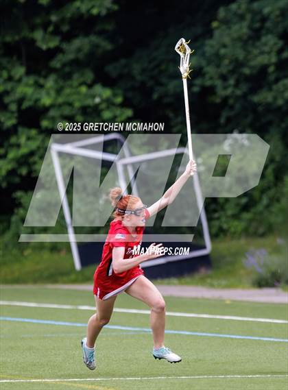 Thumbnail 2 in Greenwich vs. Wilton photogallery.