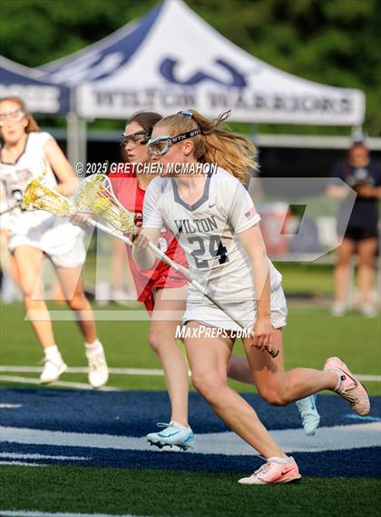 Thumbnail 1 in Greenwich vs. Wilton photogallery.