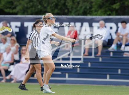 Thumbnail 3 in Greenwich vs. Wilton photogallery.