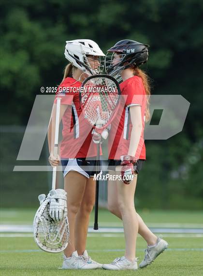 Thumbnail 2 in Greenwich vs. Wilton photogallery.