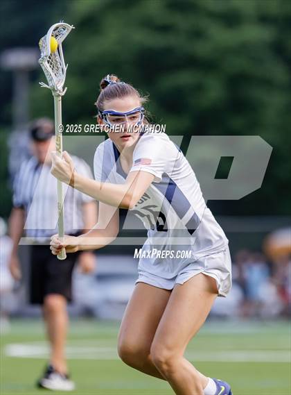 Thumbnail 3 in Greenwich vs. Wilton photogallery.