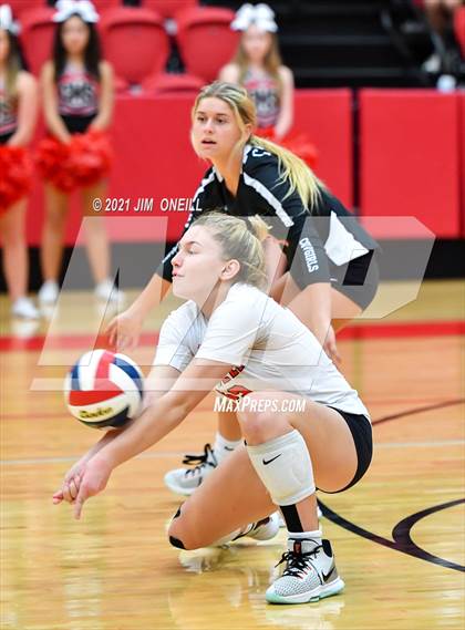 Thumbnail 2 in Marcus @ Coppell photogallery.