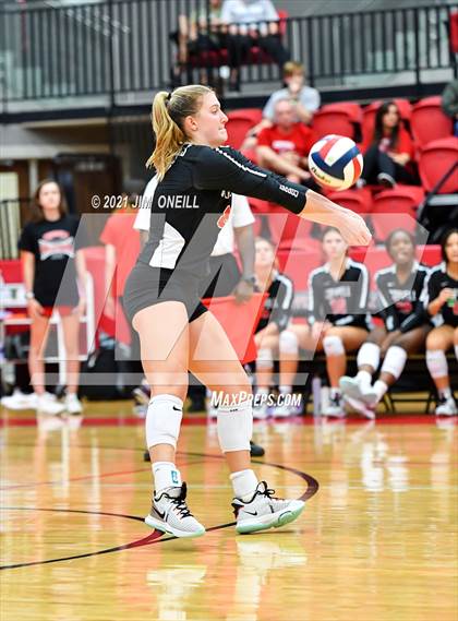 Thumbnail 1 in Marcus @ Coppell photogallery.