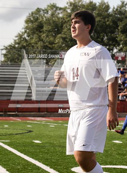 Thumbnail 1 in Vandebilt Catholic @ E. D. White photogallery.