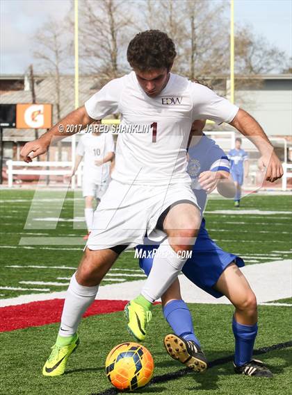 Thumbnail 3 in Vandebilt Catholic @ E. D. White photogallery.