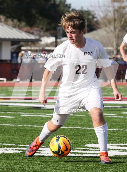 Thumbnail 1 in Vandebilt Catholic @ E. D. White photogallery.