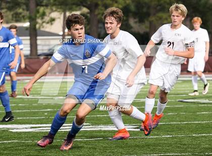 Thumbnail 3 in Vandebilt Catholic @ E. D. White photogallery.