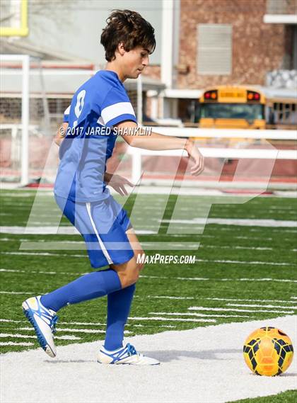 Thumbnail 3 in Vandebilt Catholic @ E. D. White photogallery.