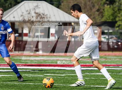 Thumbnail 1 in Vandebilt Catholic @ E. D. White photogallery.