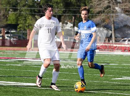 Thumbnail 1 in Vandebilt Catholic @ E. D. White photogallery.