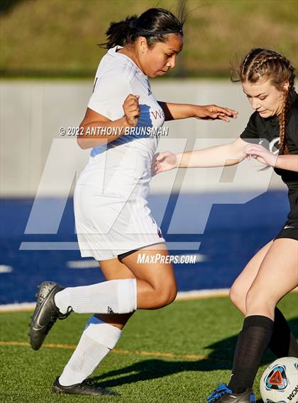 Thumbnail 3 in Colfax vs. West Campus (CIF SJS D5 Final) photogallery.