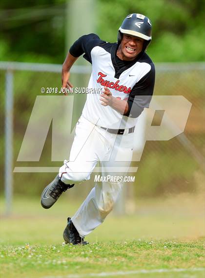 Thumbnail 3 in Norview @ Churchland photogallery.