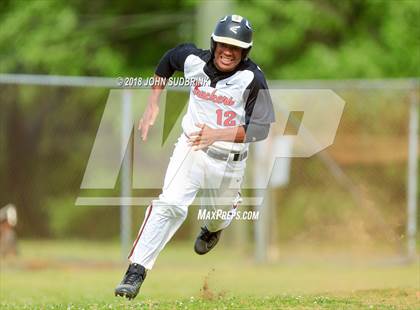 Thumbnail 1 in Norview @ Churchland photogallery.
