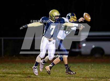Thumbnail 3 in Otto-Eldred vs Clarion-Limestone (PIAA D9 A Quarterfinal) photogallery.