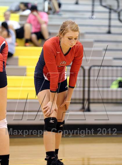 Thumbnail 2 in Life Red Oak @ Crandall photogallery.