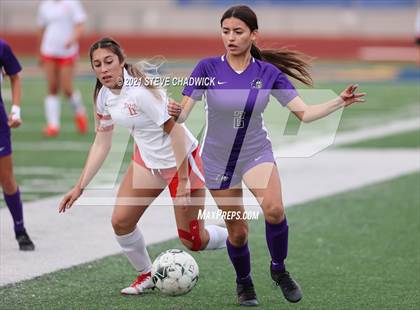 Thumbnail 3 in River Valley vs Arizona College Prep @ Benjamin Franklin photogallery.