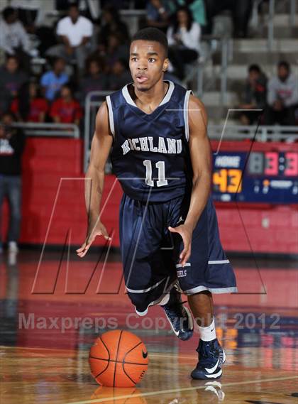 Thumbnail 3 in Richland vs. Kimball (Thanksgiving Hoopfest) photogallery.