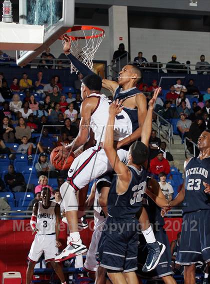 Thumbnail 3 in Richland vs. Kimball (Thanksgiving Hoopfest) photogallery.