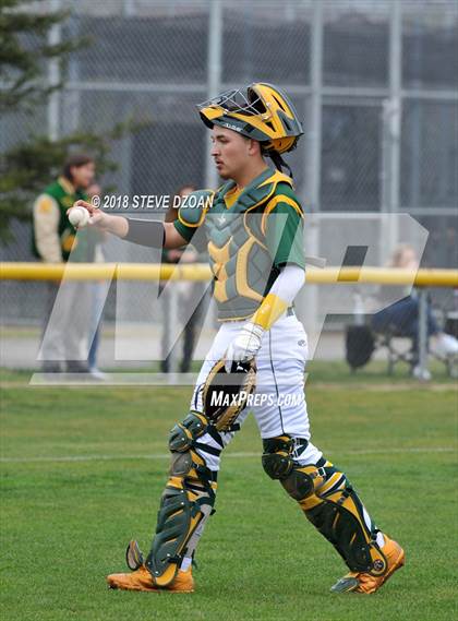 Thumbnail 3 in Kimball vs. Tracy photogallery.