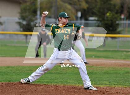 Thumbnail 2 in Kimball vs. Tracy photogallery.