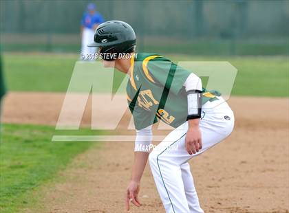 Thumbnail 2 in Kimball vs. Tracy photogallery.