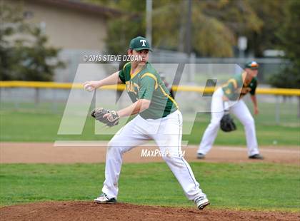 Thumbnail 3 in Kimball vs. Tracy photogallery.