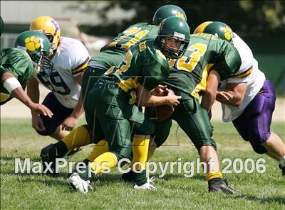 Thumbnail 3 in Escalon @ Kennedy photogallery.