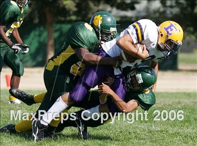 Thumbnail 2 in Escalon @ Kennedy photogallery.
