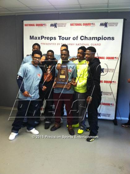 Thumbnail 1 in Clay-Chalkville TOC Ceremony photogallery.