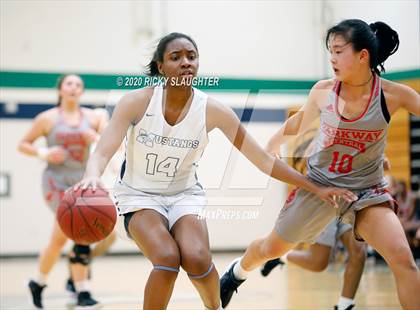 Thumbnail 2 in Parkway Central @ Marquette photogallery.