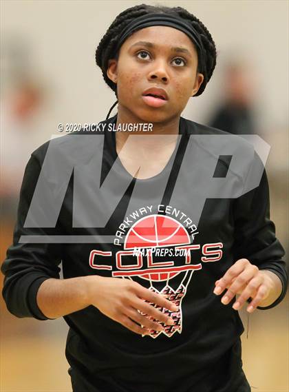 Thumbnail 3 in Parkway Central @ Marquette photogallery.