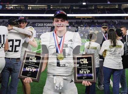 Thumbnail 1 in Richland Springs @ Jayton (UIL 1A 6-Man D2 Football Final Medal Ceremony) photogallery.