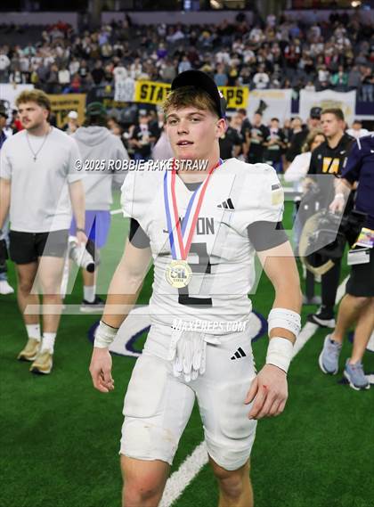 Thumbnail 3 in Richland Springs @ Jayton (UIL 1A 6-Man D2 Football Final Medal Ceremony) photogallery.