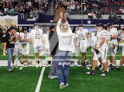 Thumbnail 2 in Richland Springs @ Jayton (UIL 1A 6-Man D2 Football Final Medal Ceremony) photogallery.
