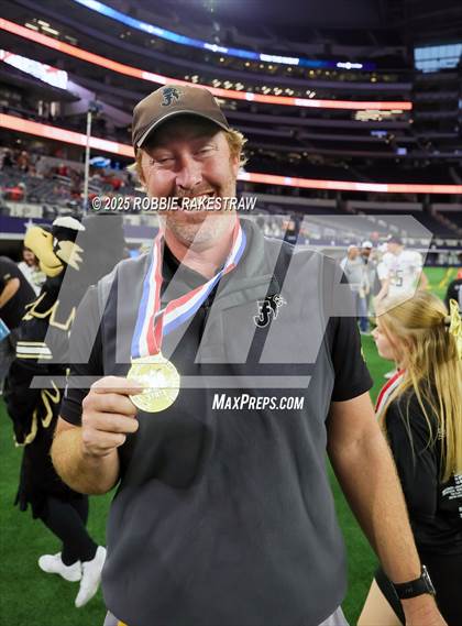 Thumbnail 3 in Richland Springs @ Jayton (UIL 1A 6-Man D2 Football Final Medal Ceremony) photogallery.