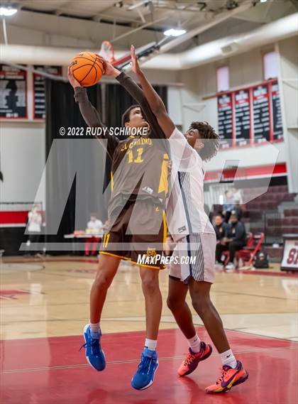 Thumbnail 3 in El Camino vs Otay Ranch (Torrey Pines Holiday Classic Tip-Off)  photogallery.