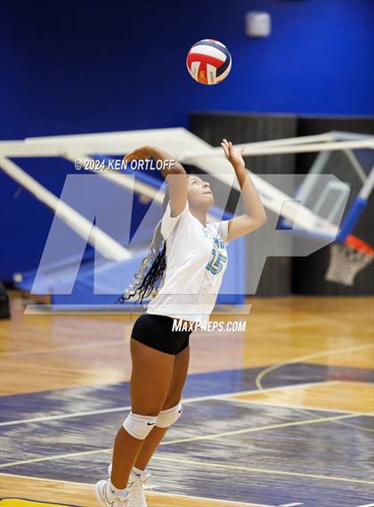 Thumbnail 1 in Seckinger @ Chattahoochee photogallery.
