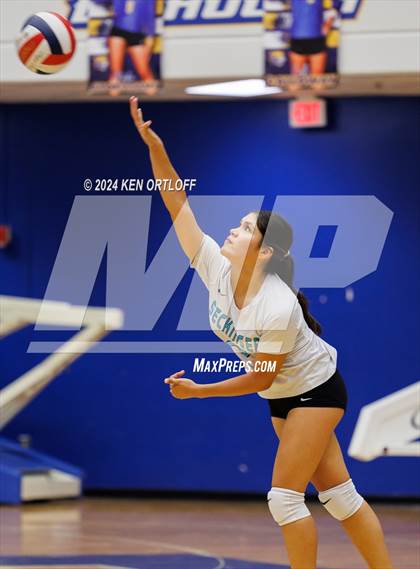 Thumbnail 2 in Seckinger @ Chattahoochee photogallery.