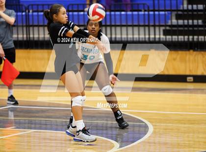 Thumbnail 1 in Seckinger @ Chattahoochee photogallery.