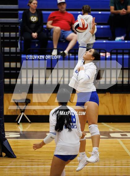 Thumbnail 3 in Seckinger @ Chattahoochee photogallery.
