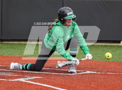 Thumbnail 1 in Kerens vs. Adams (Dallas ISD Invitational) photogallery.